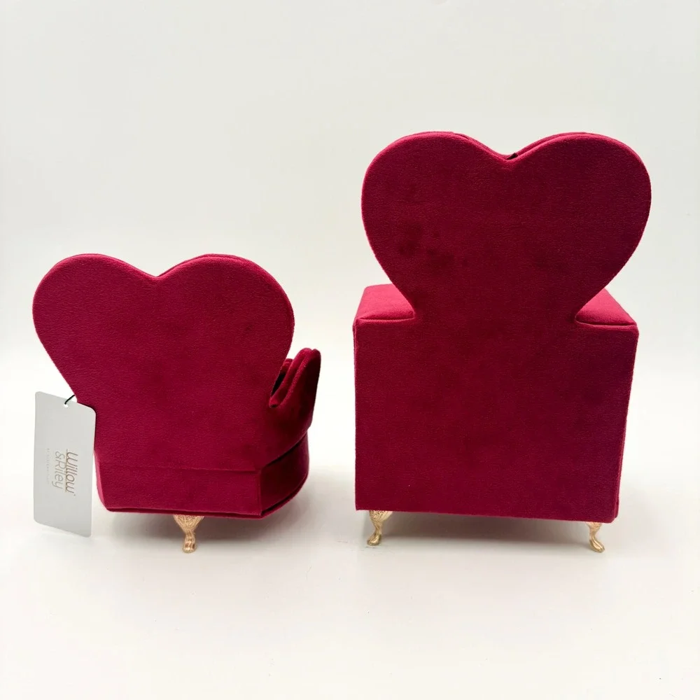 Willow & Riley Pink Velvet Heart Jewelry Box Set Vanity Dresser & Armchair NWT